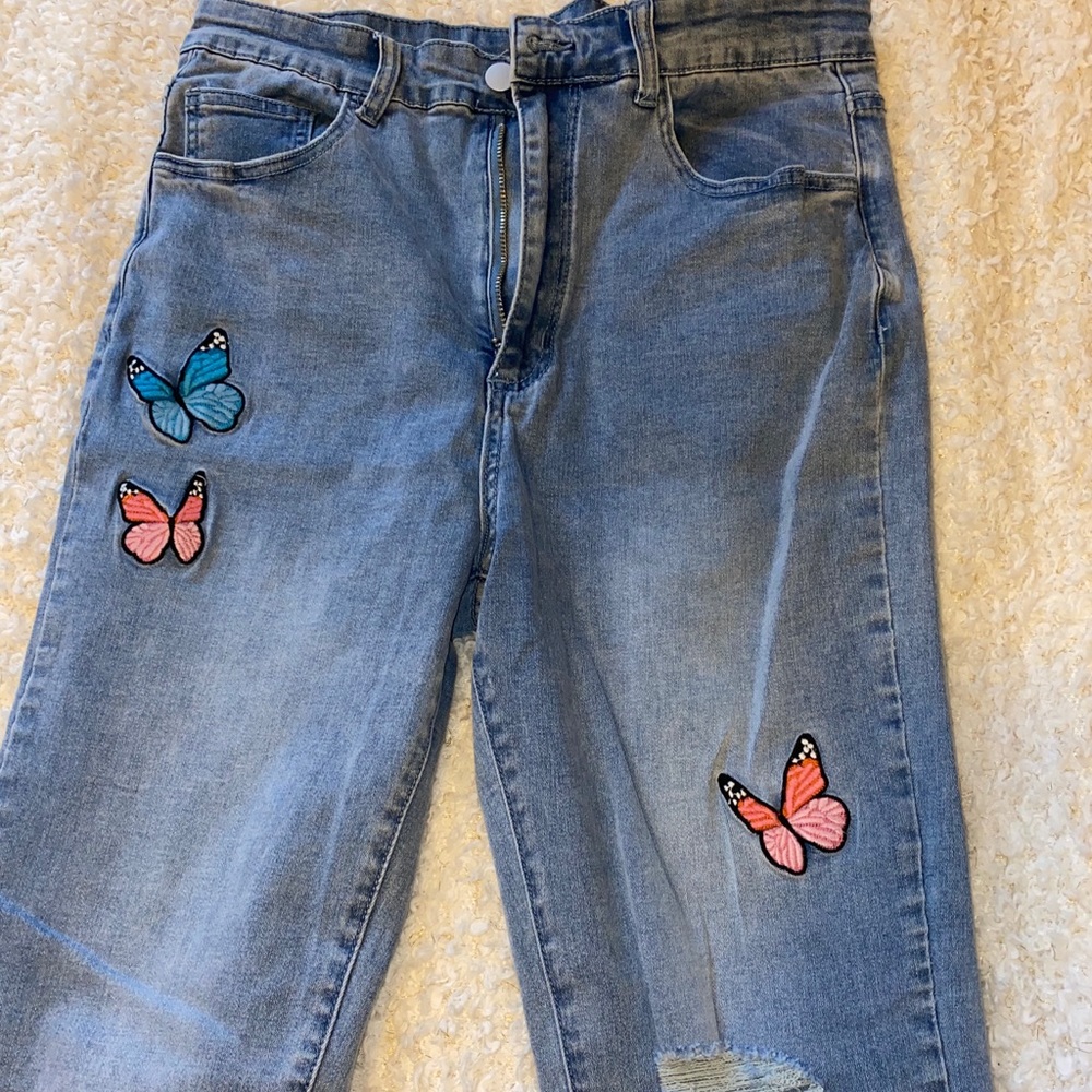 High waisted jeans